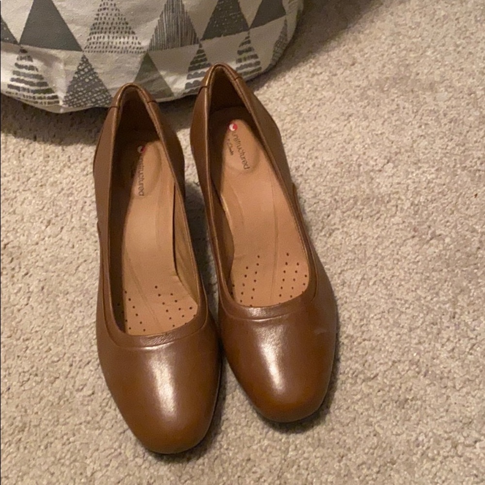 Brown block heels - never worn